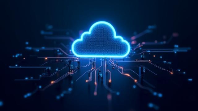 Skyintegrasjon og skalerbar infrastruktur med AWS, Azure, GCP